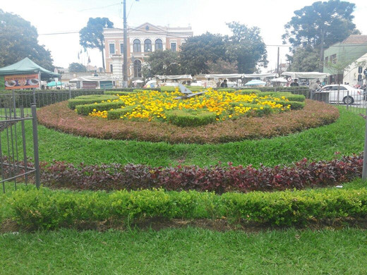 Praça Garibaldi-库里提巴必去景点