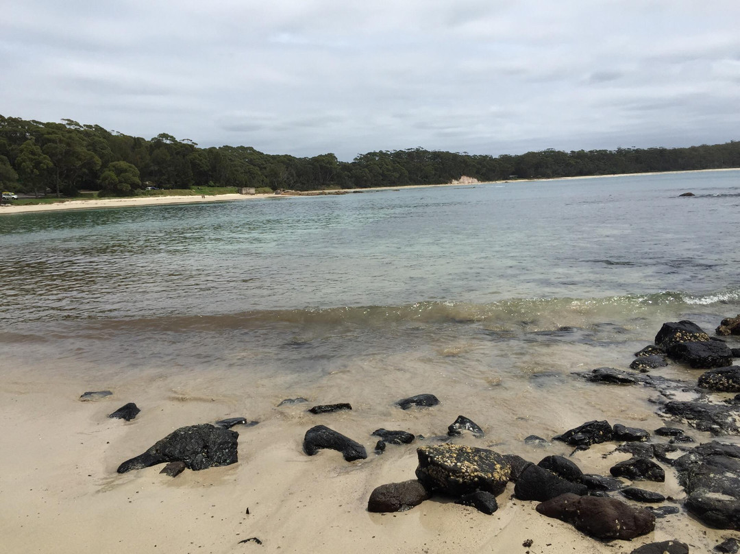 Bendalong Beach景点图片
