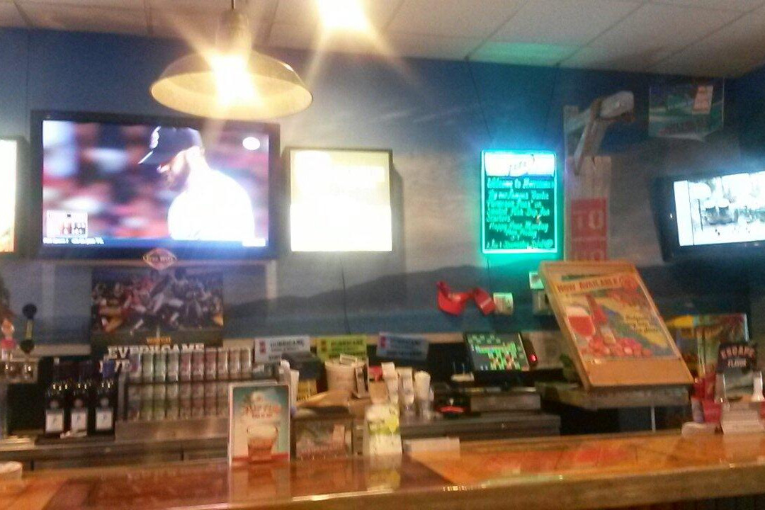 Hurricane Grill & Wings