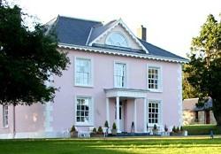 Grange Country House-浴室