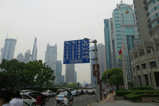 陆家嘴中心绿地-上海市必去景点