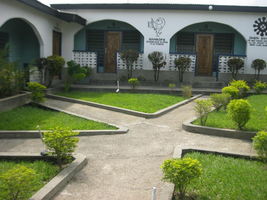 Kofi and Adjoa's Esteem Guesthouse主图