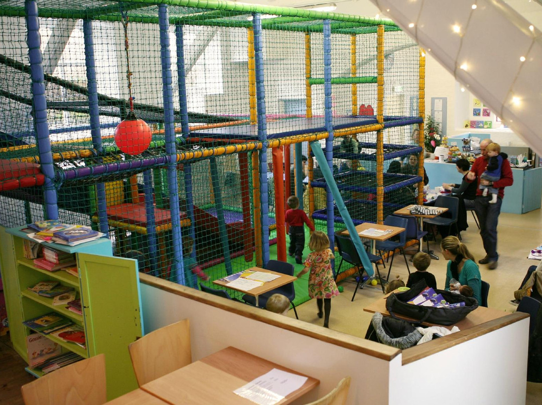 Helter Skelter Children's Activity Centre and Cafe景点图片