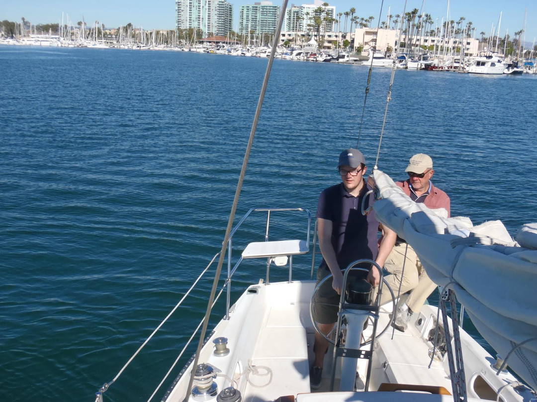 Bluewater Sailing-玛丽安德尔湾必去景点