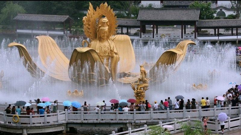 华夏城旅游风景区-威海市必去景点