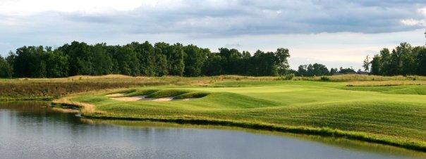 Champions Pointe Golf Club-Henryville必去景点