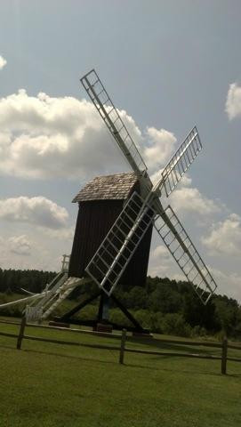 Spocott Windmill景点图片