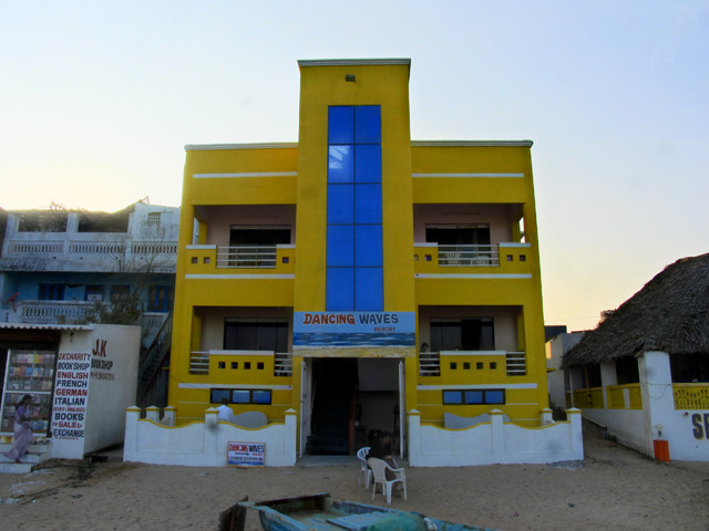 Paiyanur酒店住宿-Dancing Waves Resort