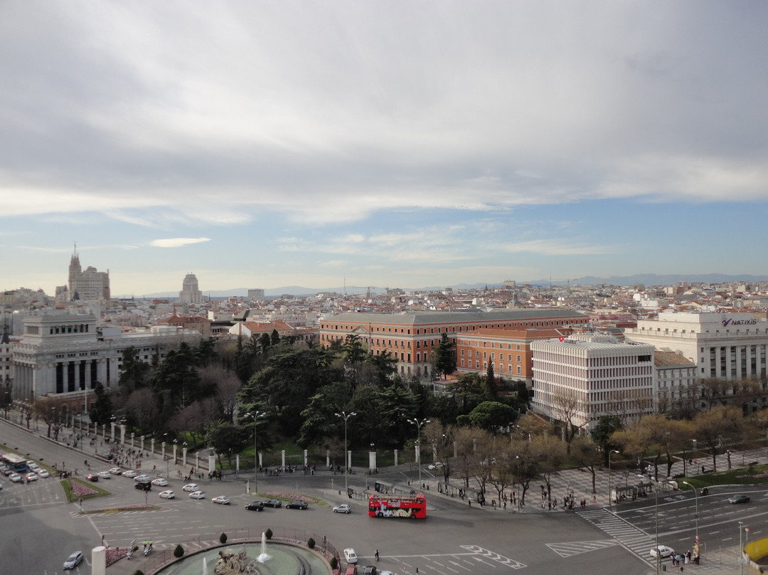 大地女神喷泉-马德里必去景点