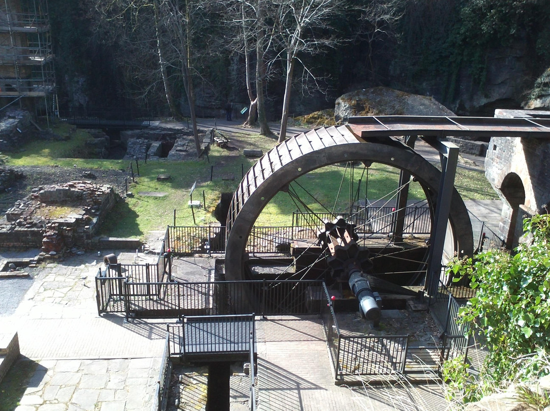 Aberdulais Tin Works & Waterfall景点图片