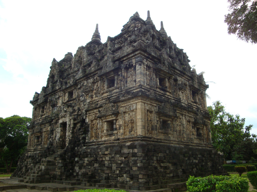 Sari Temple-Kalasan必去景点