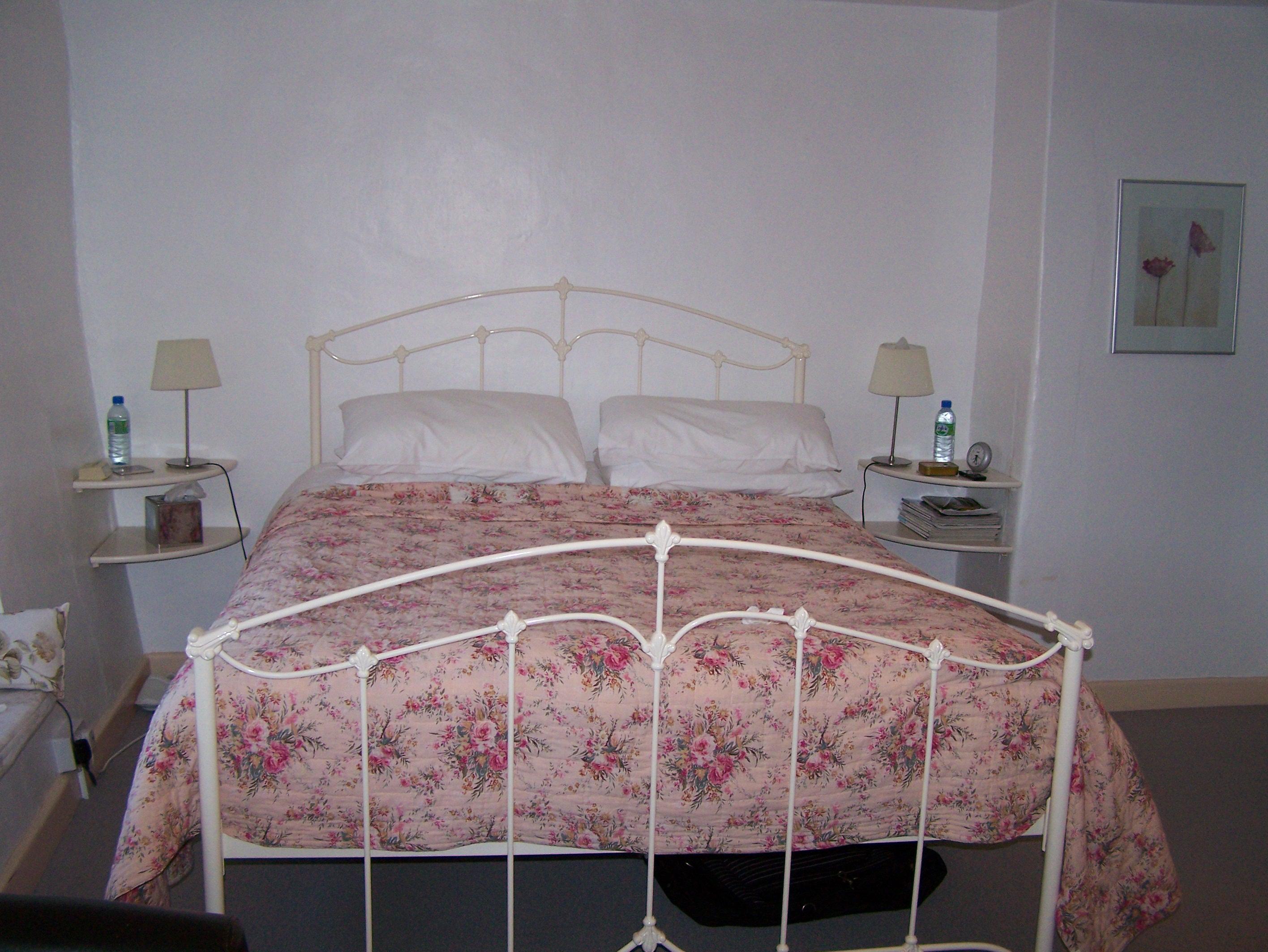 Bulland House-客卧