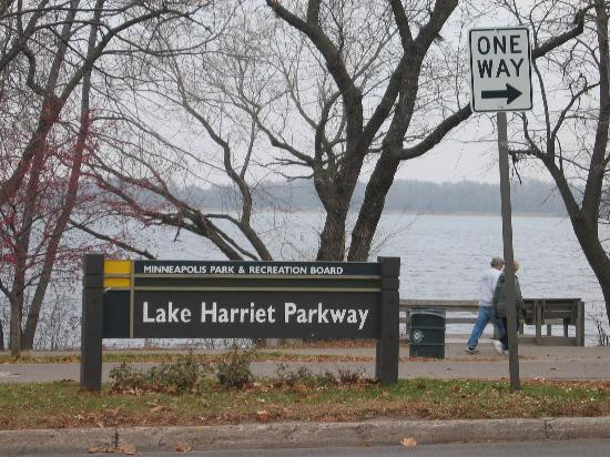 Lake Harriet景点图片