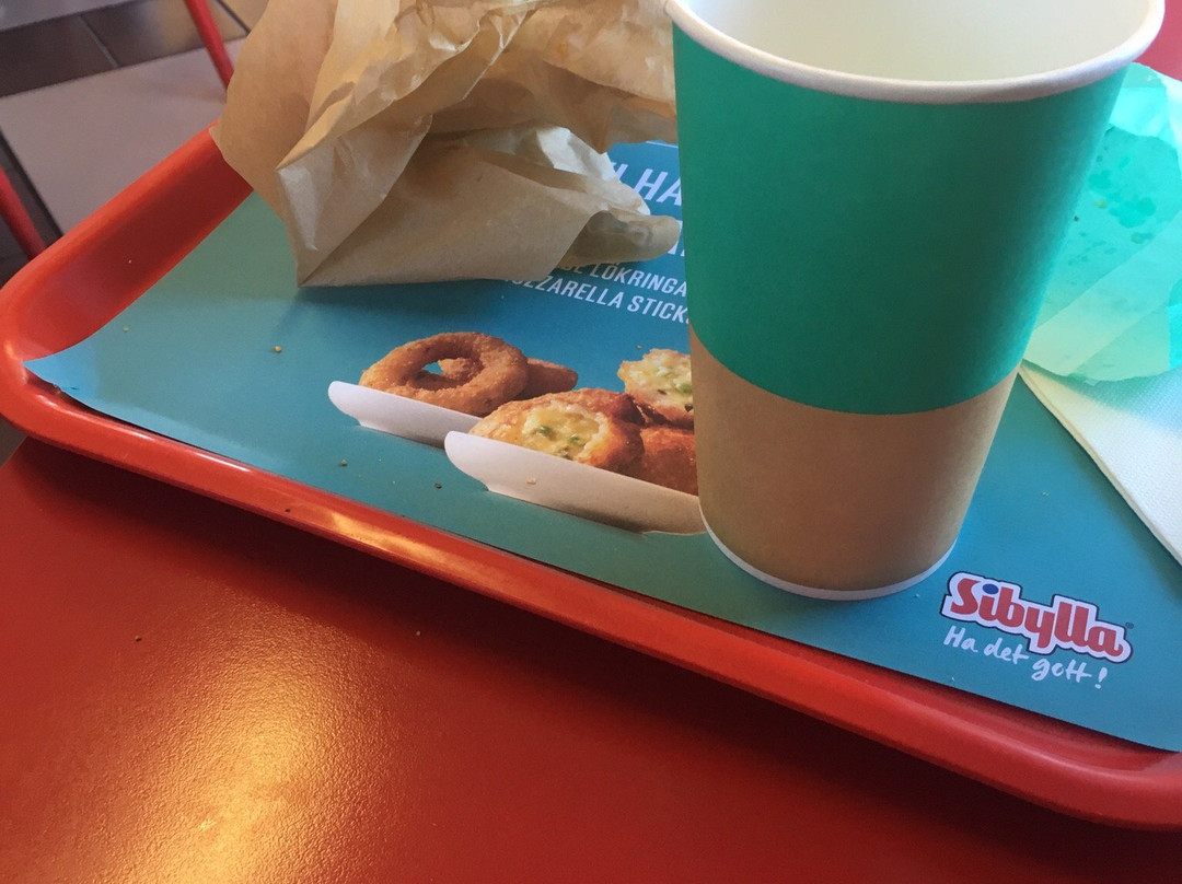 Sibylla Värdshusgatan Tibro