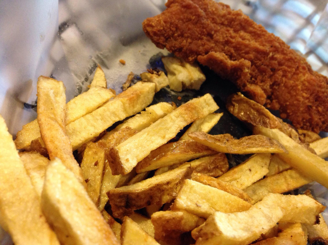 Checker's Bar & Grill