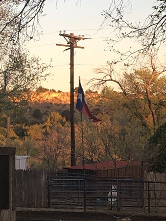 Starlight Canyon主图