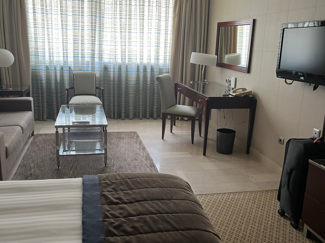 雅典神殿洲际酒店主图