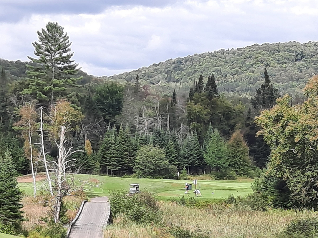 Golf Manitou-塔伯拉山必去景点