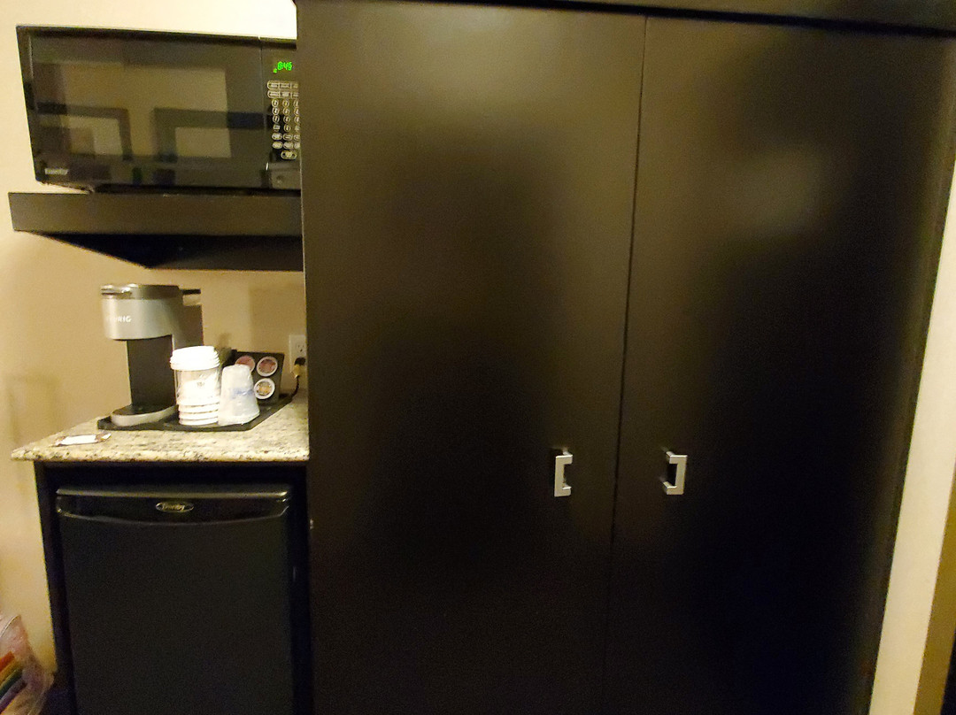 Best Western Plus The Inn At St. Albert主图