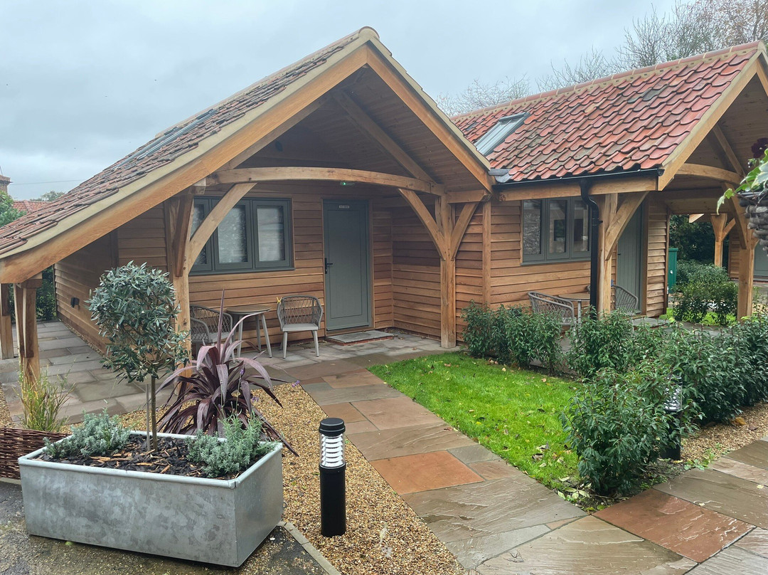 The Three Horseshoes主图