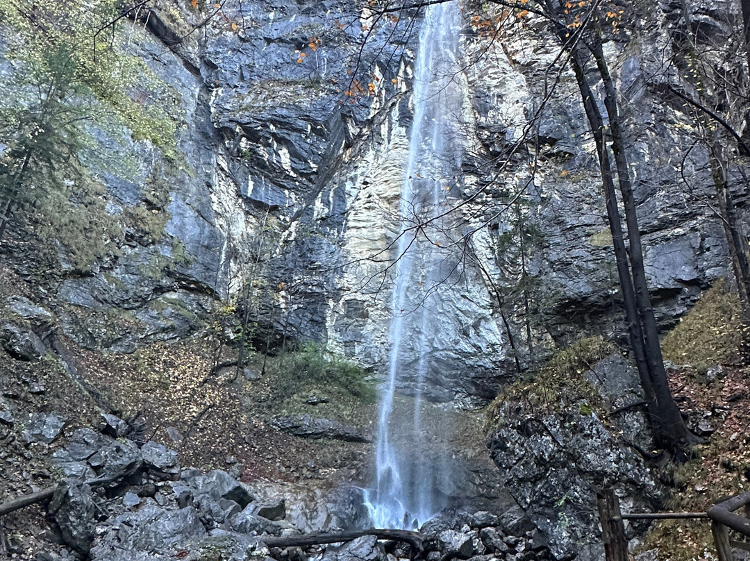 Wasserfall Schossrinn景点图片