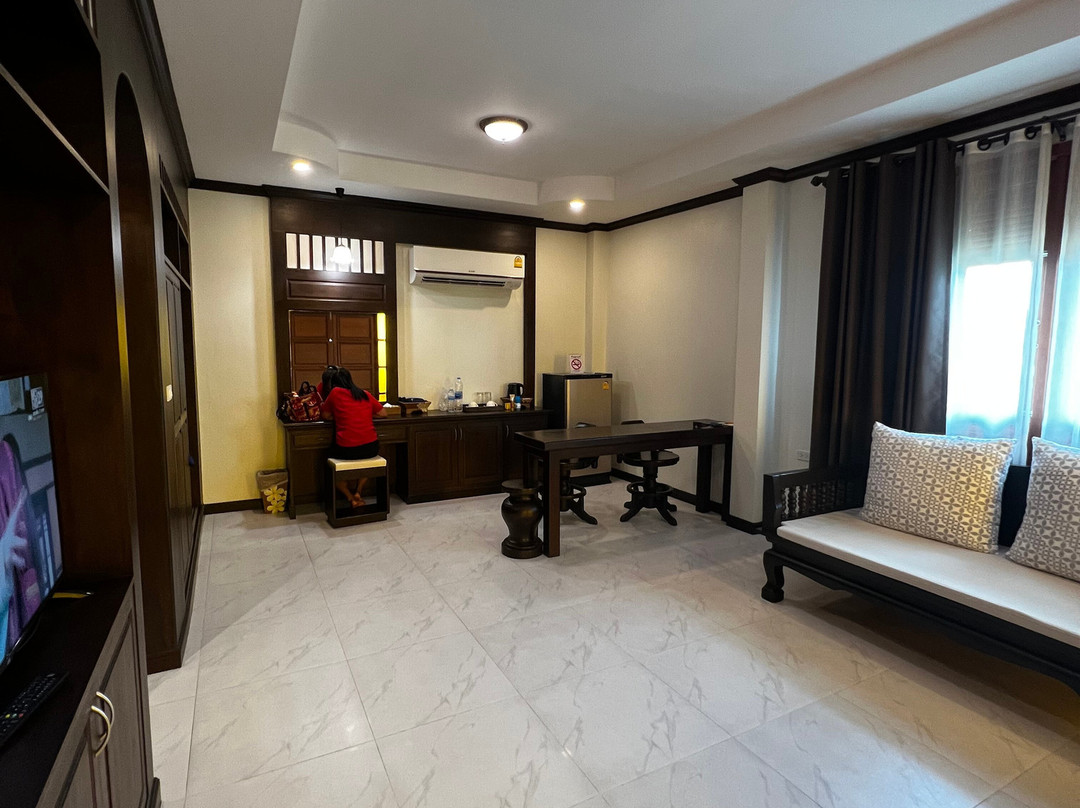 Huen Him Kong Hotel Phrae