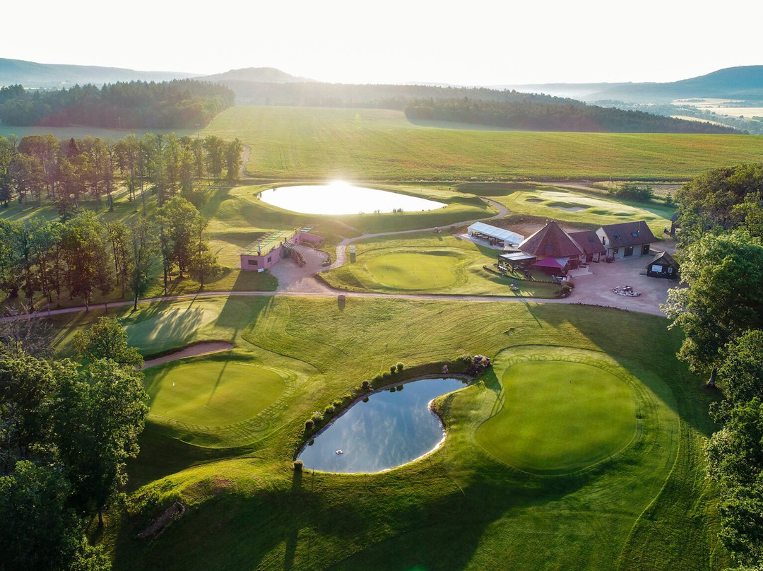 Golf de la Chassagne-Malain必去景点