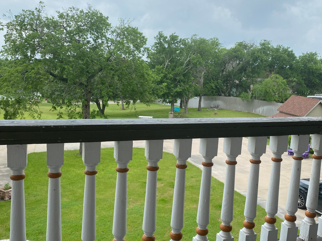 Angel's Nest Bed and Breakfast主图