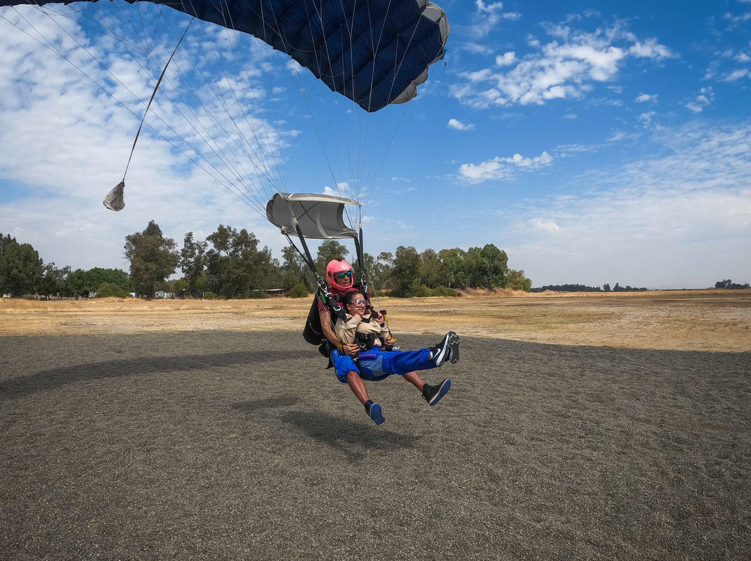 SkyDance SkyDiving-戴维斯必去景点