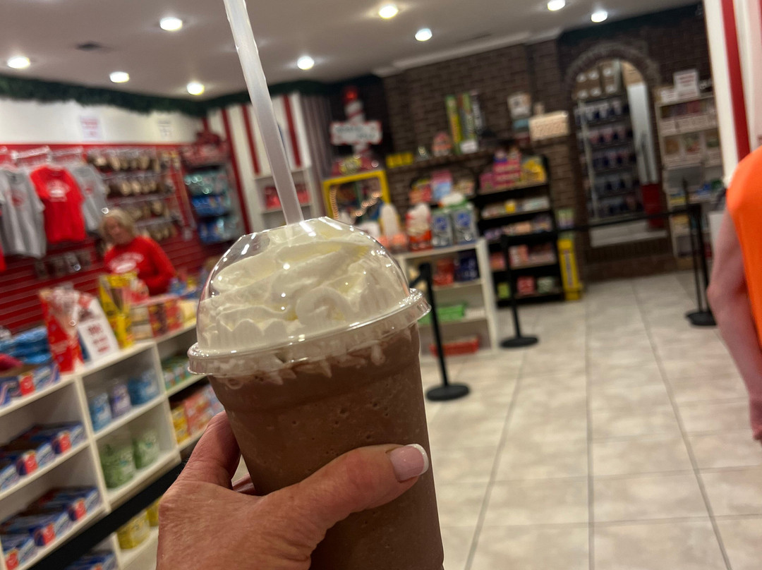 Santa's Candy Castle-圣克劳斯必去景点