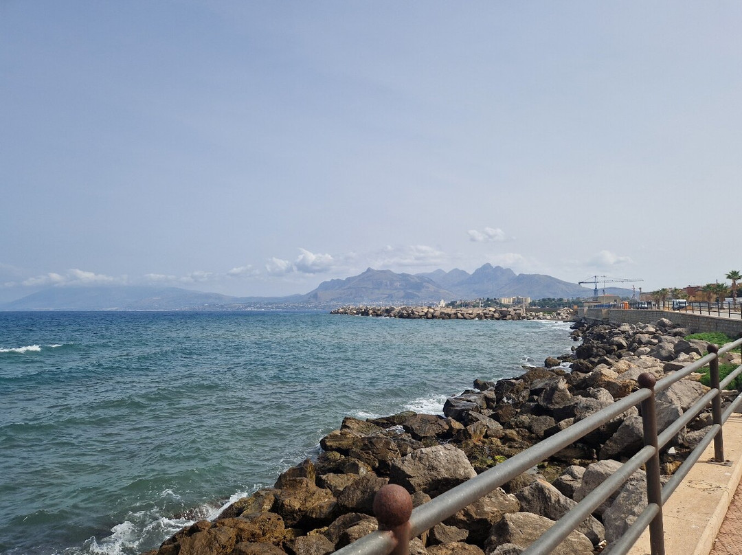 Lungomare di Porticello-Porticello必去景点