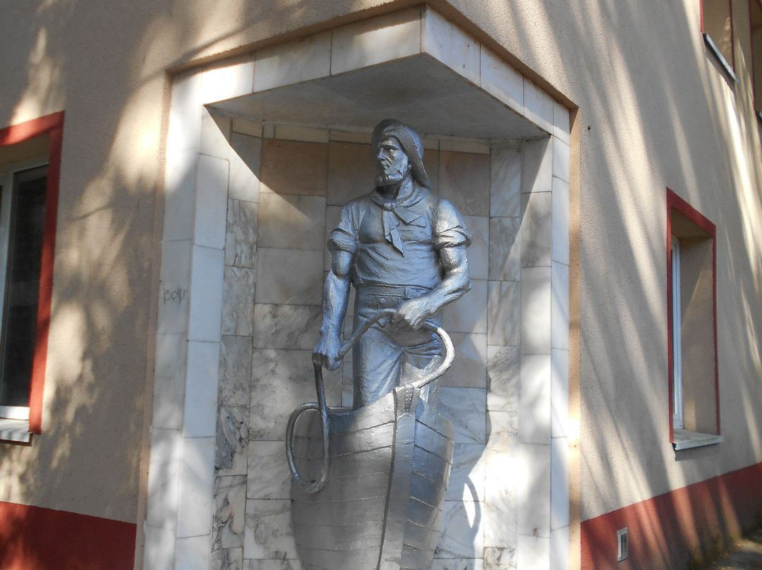 Sculpture "Sailor"景点图片