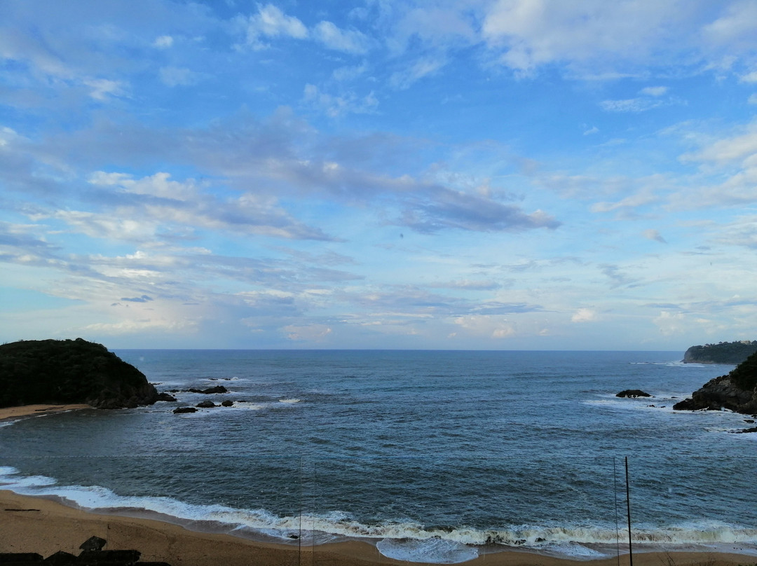 Conejos Bay景点图片