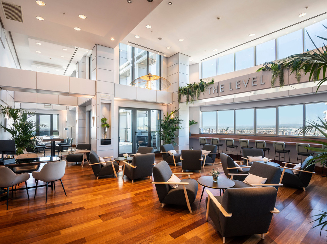 瓦伦西亚美利亚酒店主图