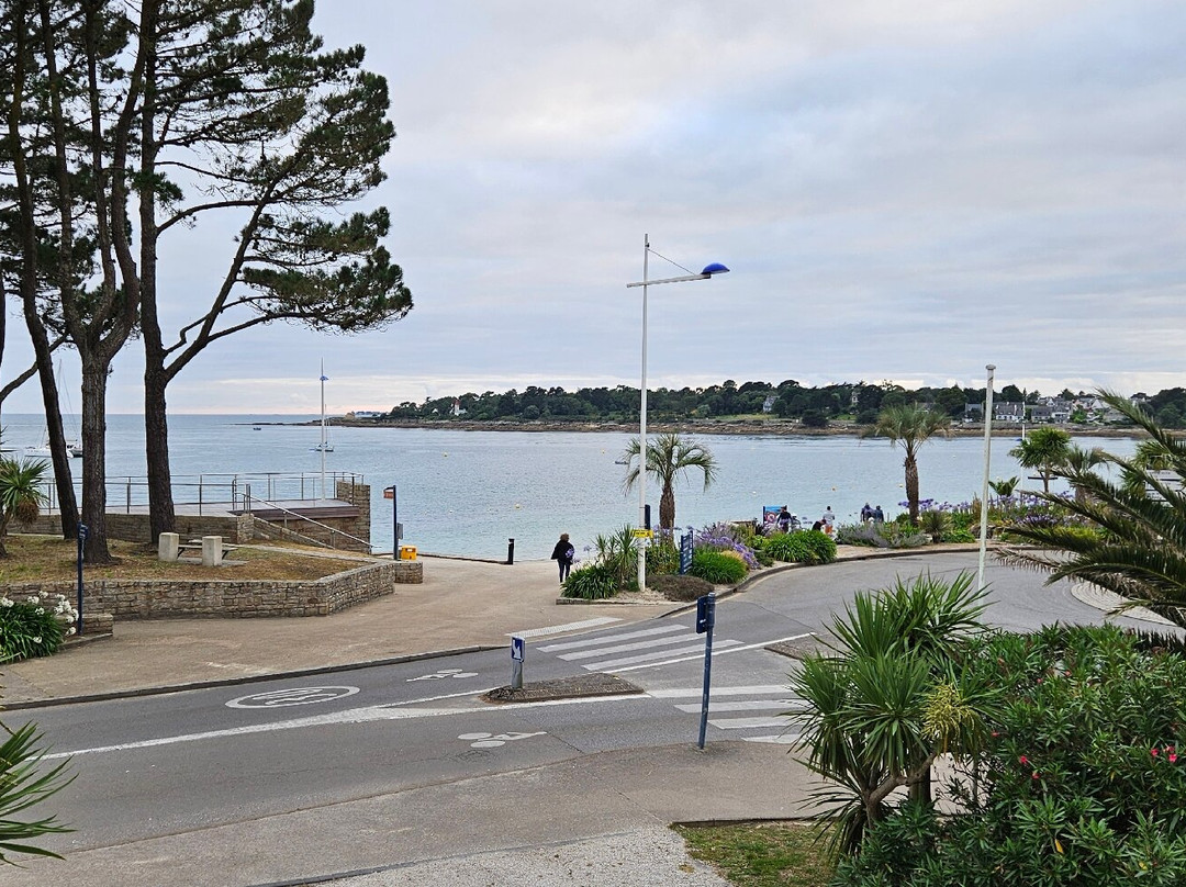 卡斯特尔酒店主图