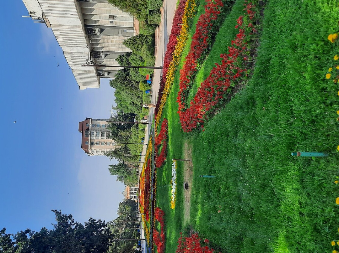 Kyrgyz State Philharmonic Hall-比斯凯克必去景点