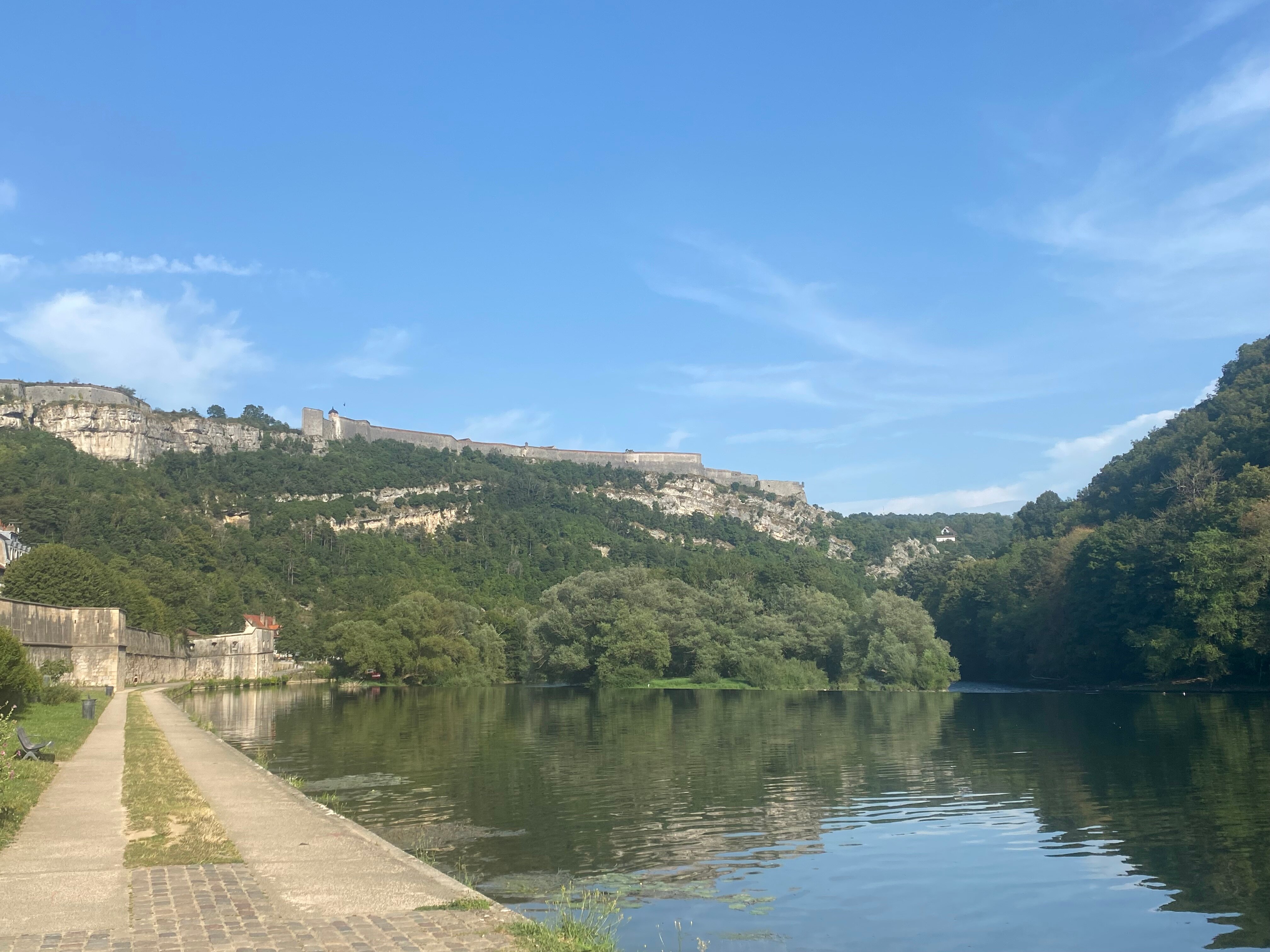 ibis Besancon La City-官方
