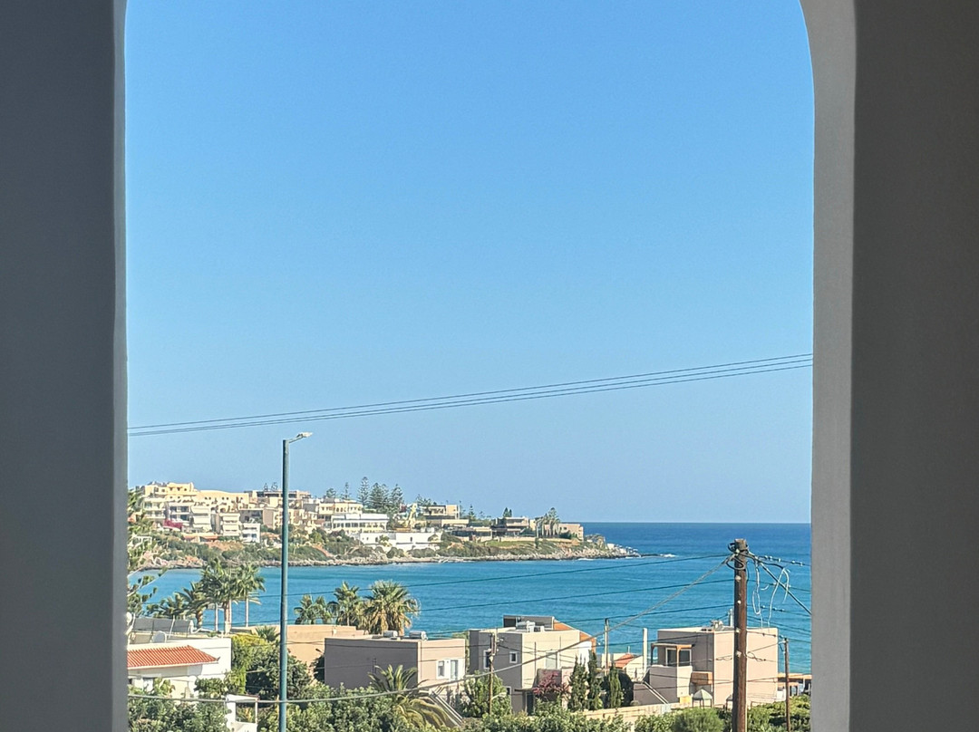 彩虹公寓酒店主图