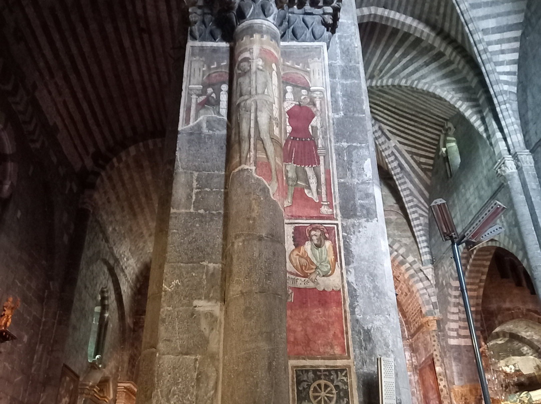 Eglise Notre-Dame-du-Réal景点图片