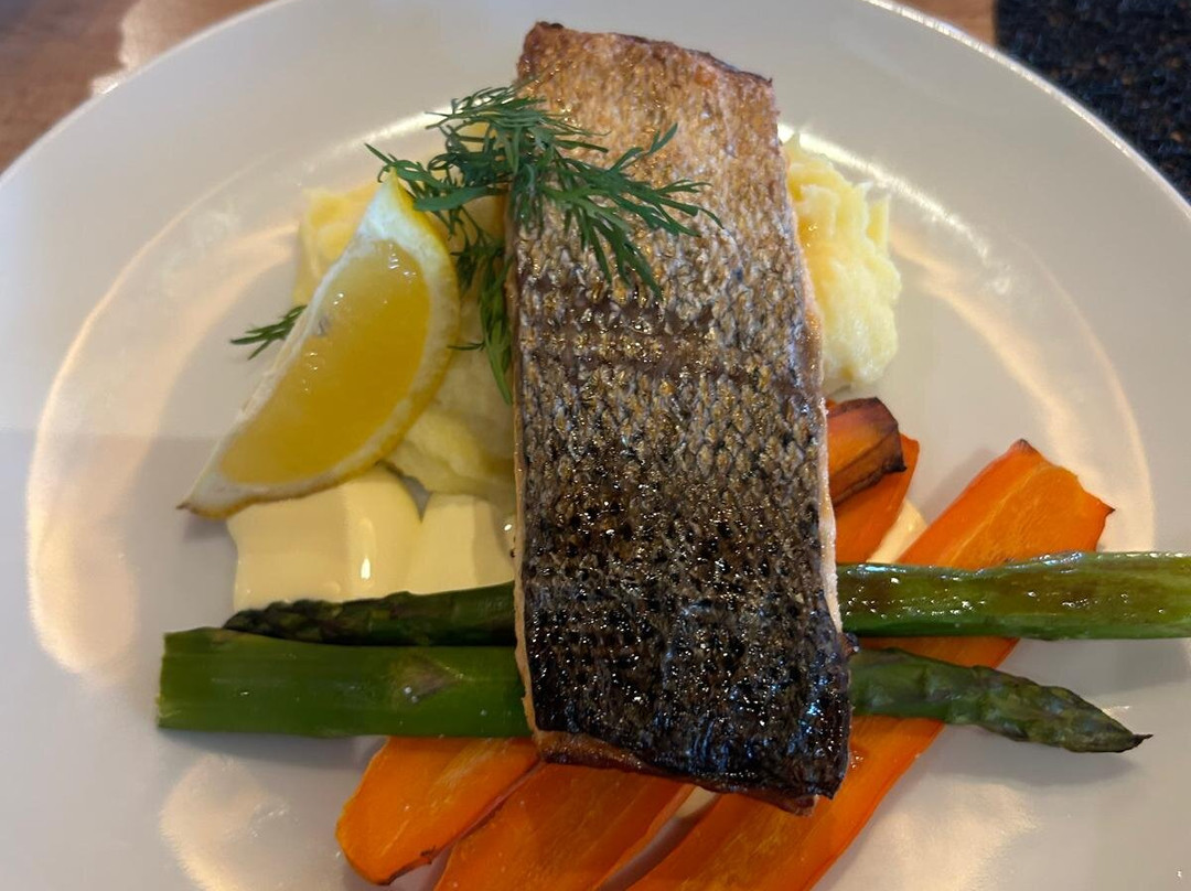 Arctic River Resort - Restaurant
