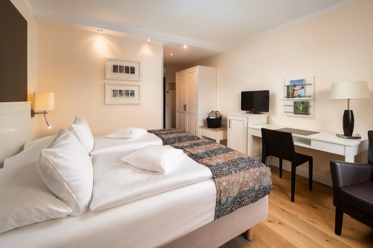 MUNTE - Wellnesshotel am Stadtwald-客卧