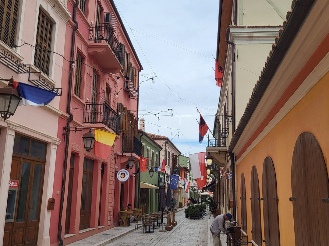 Vlora Old Town-夫罗勒必去景点
