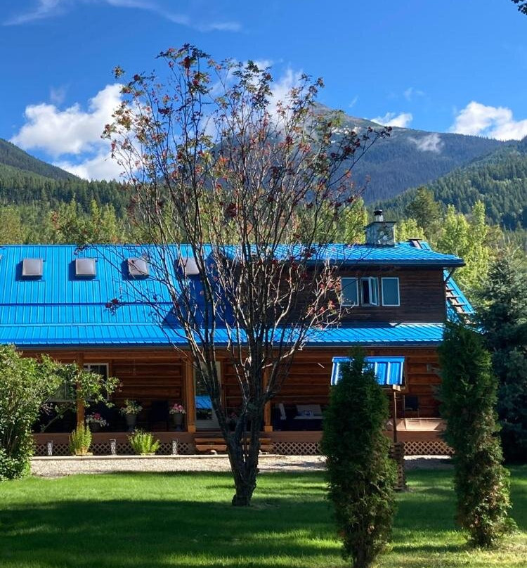 Cougar Mountain Lodge主图