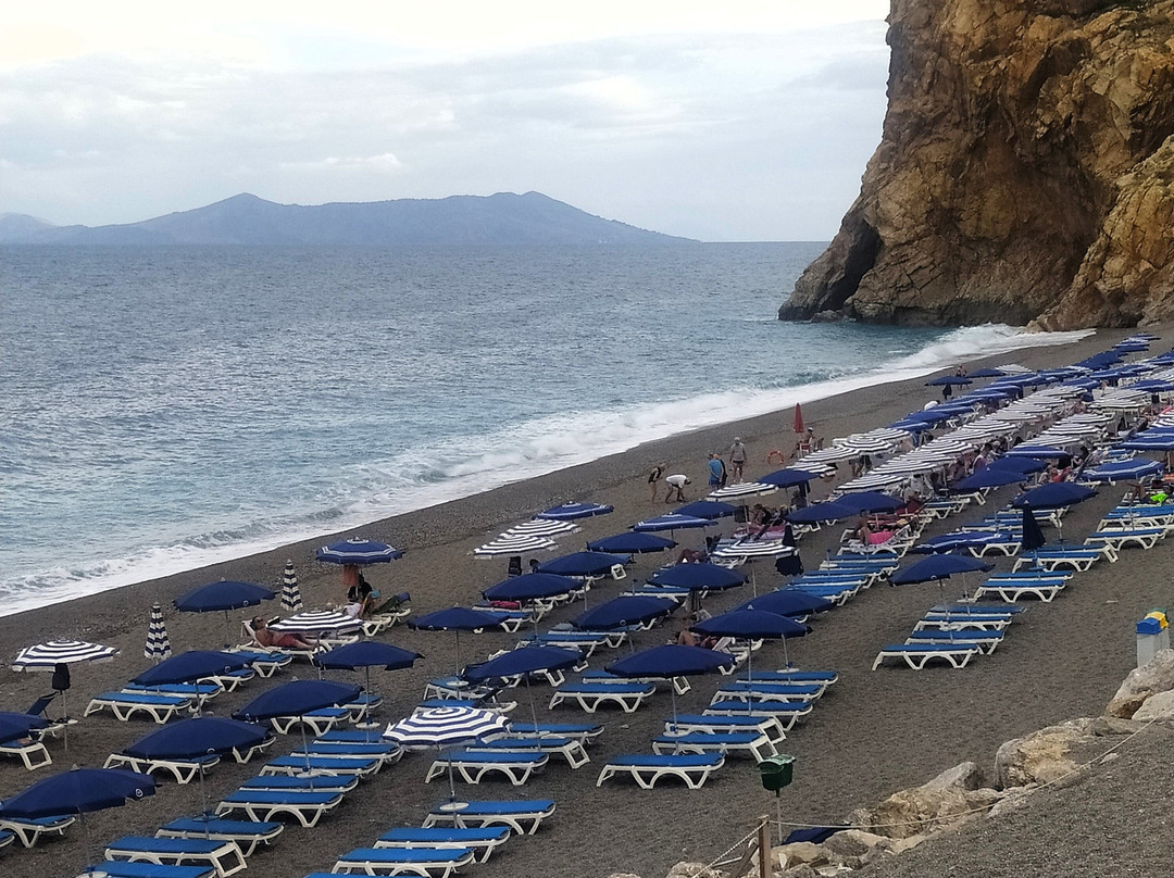 Spiaggia Capo Calava景点图片