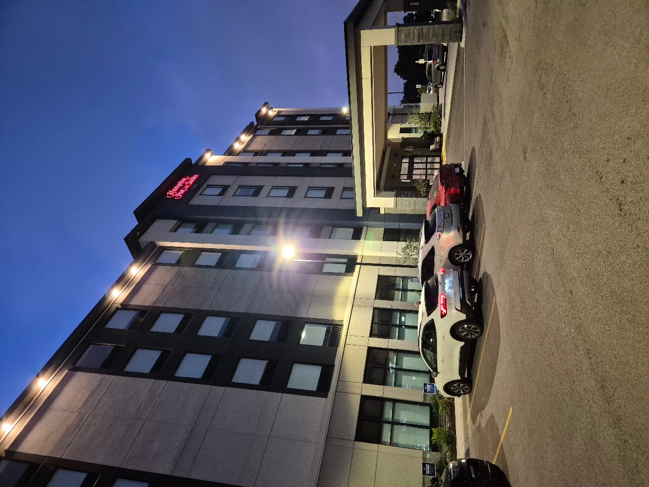 Hampton Inn & Suites by Hilton Burlington Toronto-官方