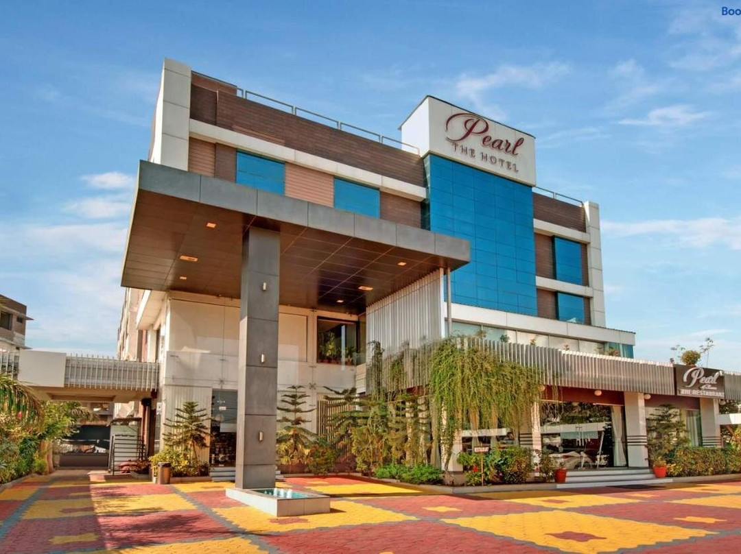Pearl Hotel & Banquets Ahmedabad