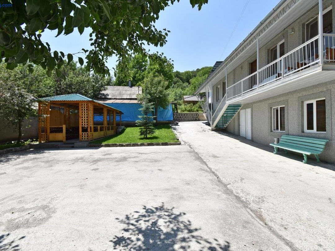 Hrazdan酒店住宿-Guest House Arsan