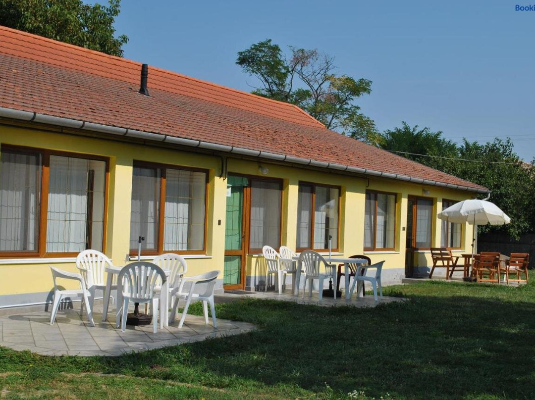 Arany Tisza Apartmanhaz