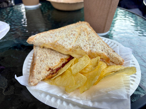 The New Plough Tea Trailer主图