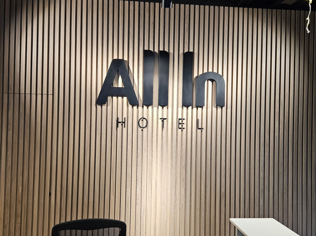 All In Hotel